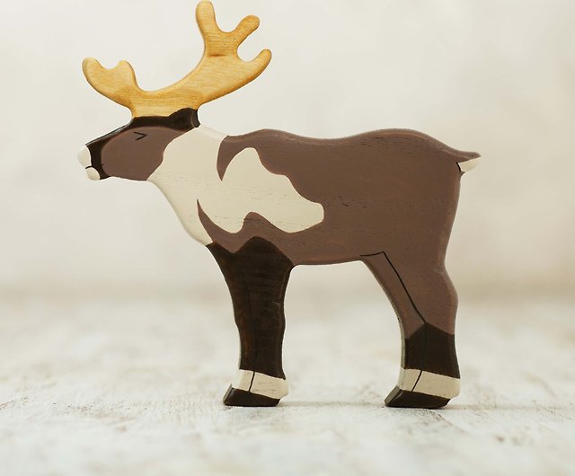 Wooden toy reindeer figurine Arctic animals Toy - Shop Wooden Caterpillar  Toys Kids' Toys - Pinkoi
