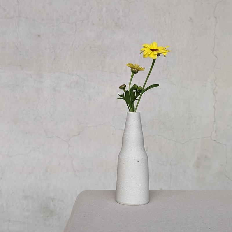 Small vase of slow waves - เซรามิก - ดินเผา สีเทา