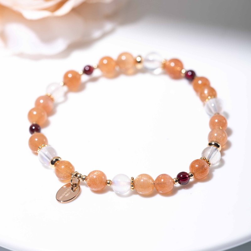 Sunstone, Moonstone, 14K Gold Filled Findings Bracelet - สร้อยข้อมือ - เครื่องประดับพลอย สีส้ม