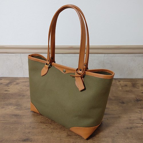 Leather and canvas tote bag LC-S Arch - Shop braveryfield Handbags & Totes  - Pinkoi