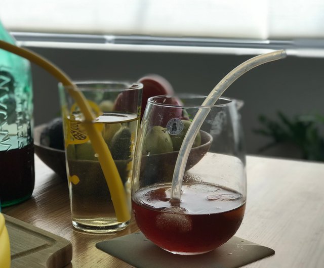 Luumi Silicone Straws