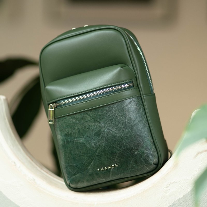 Nomad sling bag - Forest Green - 其他 - 其他材質 綠色