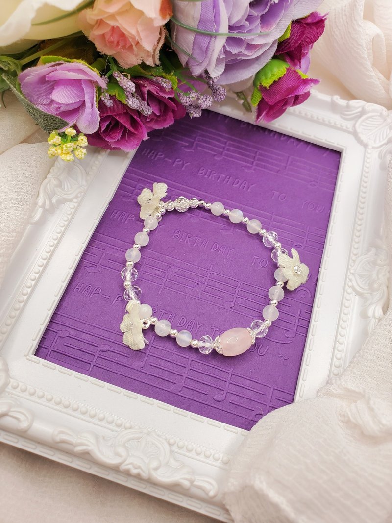 Forest style small fresh pink crystal blue moonlight bracelet - สร้อยข้อมือ - คริสตัล หลากหลายสี