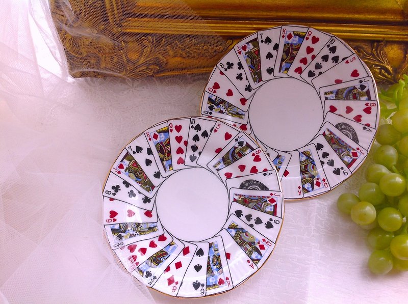 British Bone Code Alice in Wonderland Poker Bone China Antique Snack Plate Cake Plate Jewelry Plate - จานเล็ก - เครื่องลายคราม 