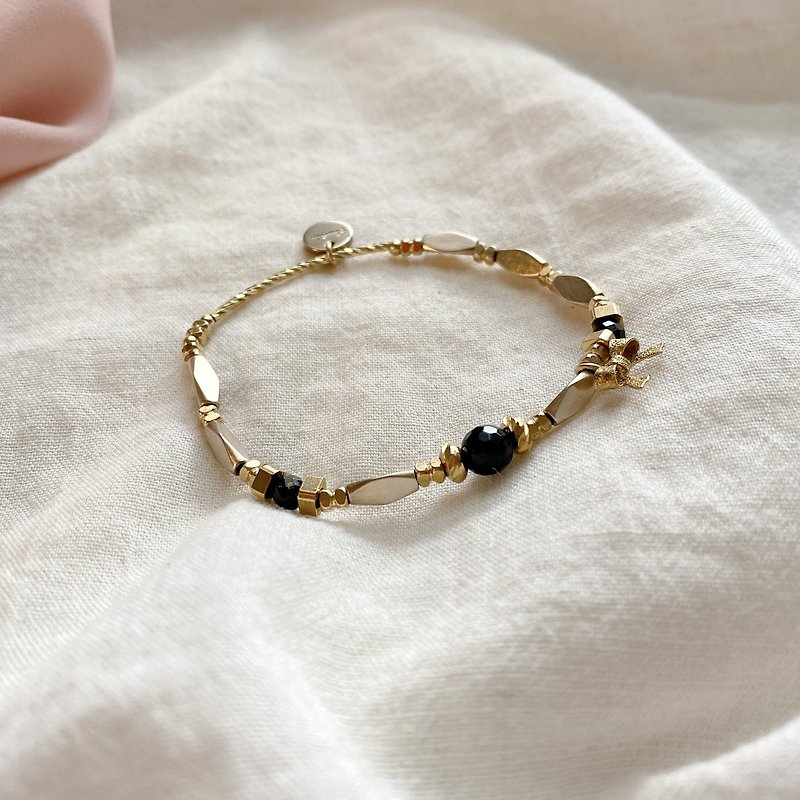 Black agate brass handmade bracelet - Bracelets - Copper & Brass Multicolor