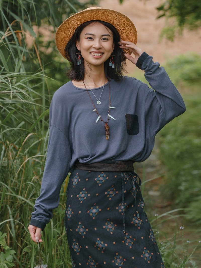 2顔色 草木染漢麻棉寬鬆小口袋T恤 長袖上衣 - 女 T 恤 - 棉．麻 紫色