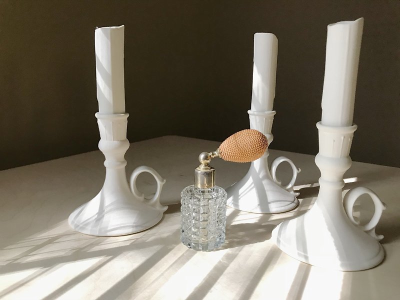 ガラス 置物 透明 - 初期のフランスの香水瓶