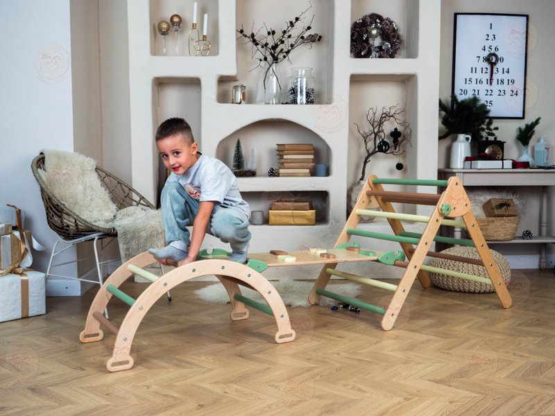 Montessori handmade set of 3: Climbing ramp STANDARD size triangle Climbing Arch - เฟอร์นิเจอร์เด็ก - ไม้ สีเขียว