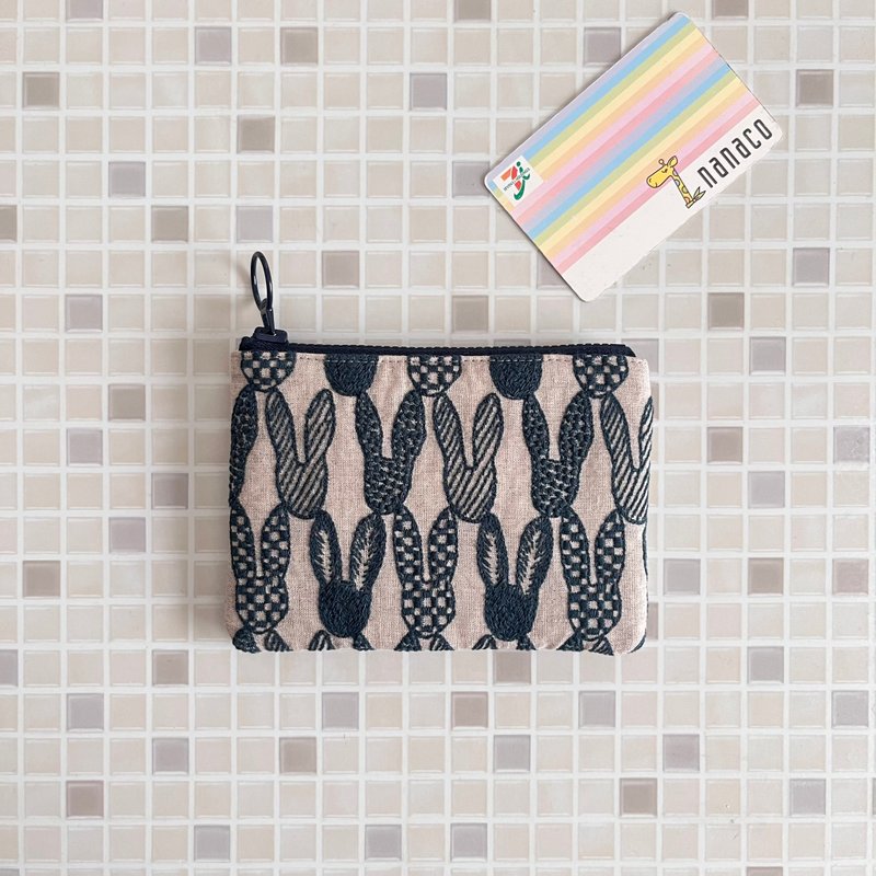 mina  perhonen　pomppia & lintu　刺繍　カード入れ　ミニポーチ - 化妝包/收納袋 - 棉．麻 卡其色