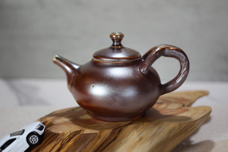 【送禮好物】180ml 柴燒茶壺 天然落灰 純手工製 名家葉敏祥作品 - 茶壺/茶杯/茶具 - 瓷 