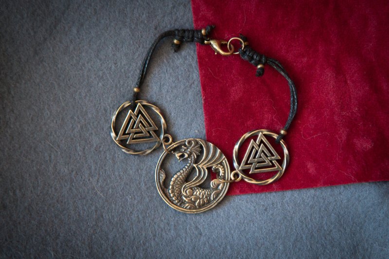Viking Dragon and Valknut bracelet sign on tiny cord. Pagan norse jewelry. - 手鍊/手環 - 其他材質 橘色