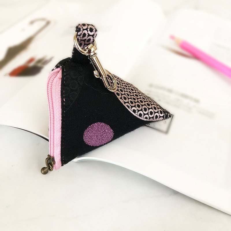 Triangle Storage Coin Purse-Purple Flash Embroidery thread - กระเป๋าใส่เหรียญ - ผ้าฝ้าย/ผ้าลินิน สีม่วง