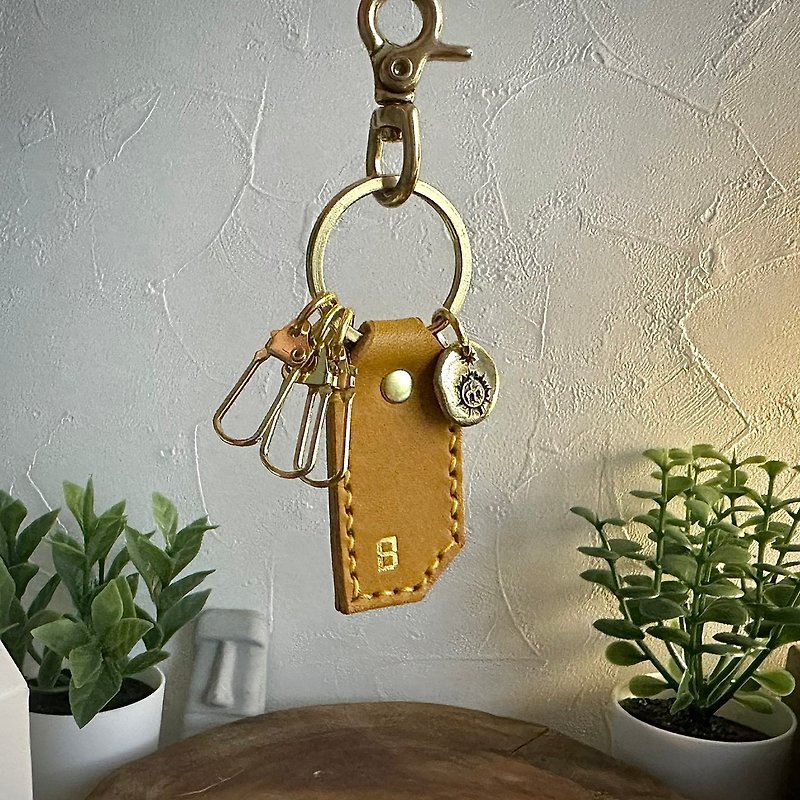 [Add friends in one second NFC key ring] Italian oil leather & guardian eagle - bright yellow - - Keychains - Genuine Leather Orange