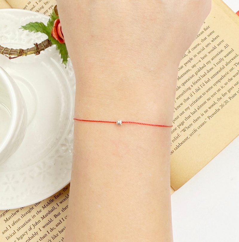 Happiness line red line bracelet sterling silver wishing Silver beads marriage festival exchange gift Christmas red rope - สร้อยข้อมือ - เงินแท้ สีแดง