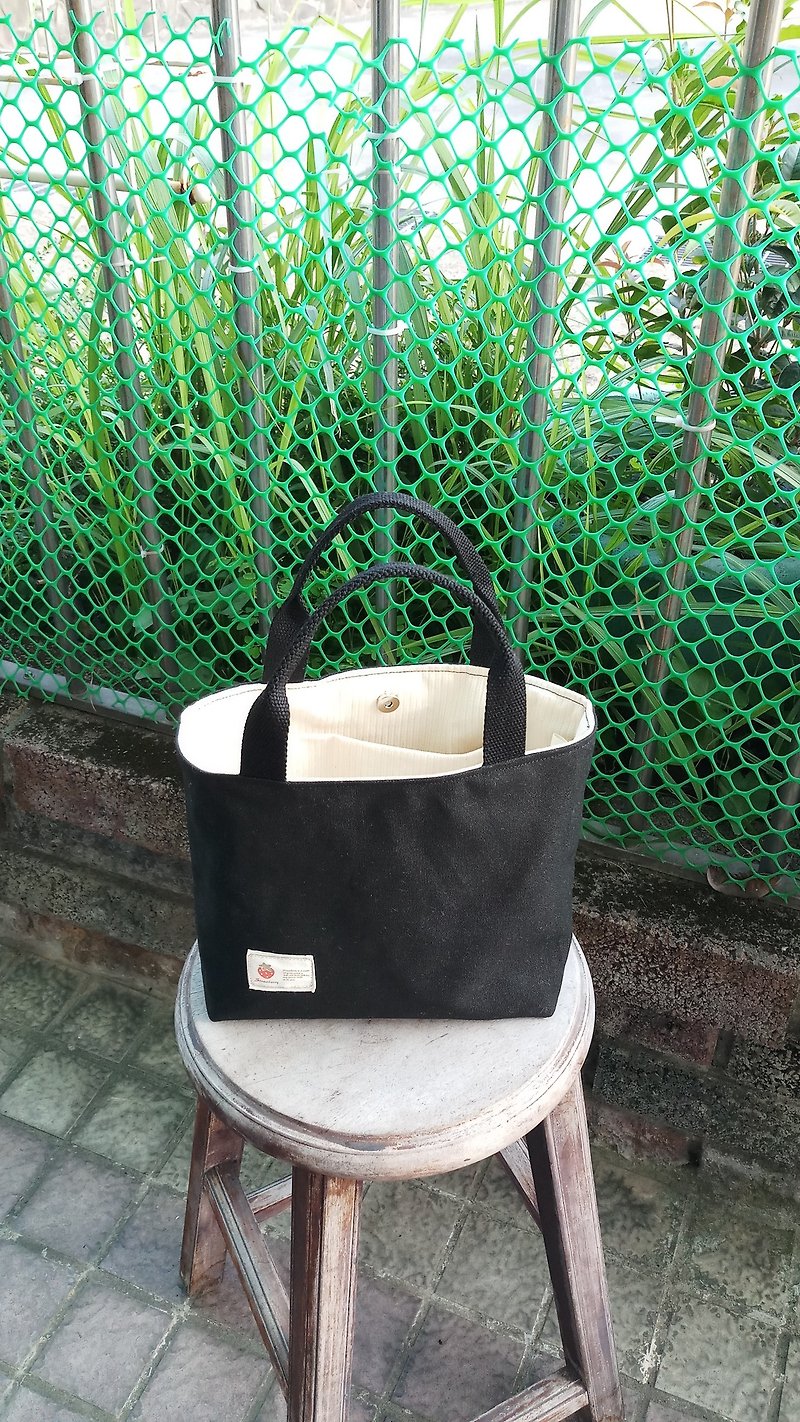 Mysterious black tote bag runs everywhere (small, S-size) - Handbags & Totes - Cotton & Hemp Yellow