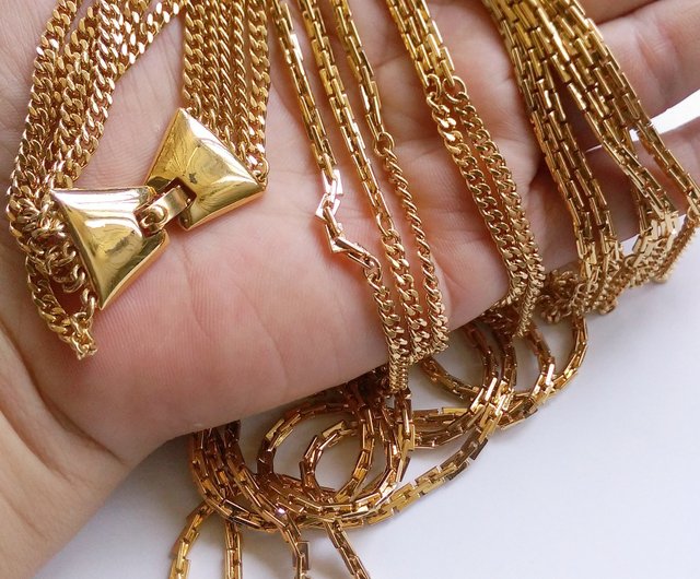 MONETマルチチェーンメタルダブルエフェクトネックレス。西洋の