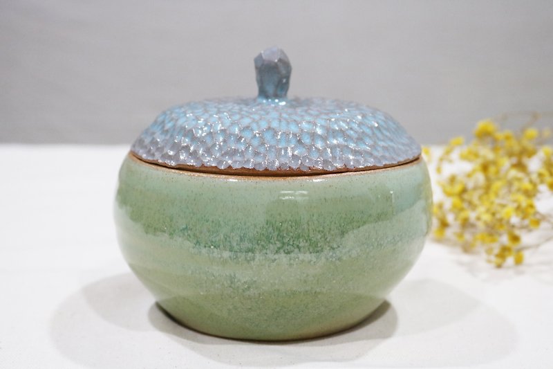 Oak fruit Clay pot - Pottery & Ceramics - Pottery Green