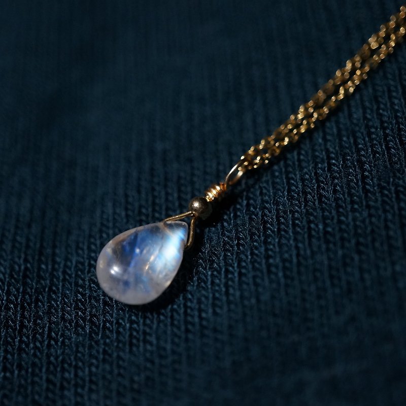ITS-N104 [14KGF・Gummi Moonstone] Waterdrop/Oval Moonlight Delicate Necklace - Necklaces - Semi-Precious Stones Gold