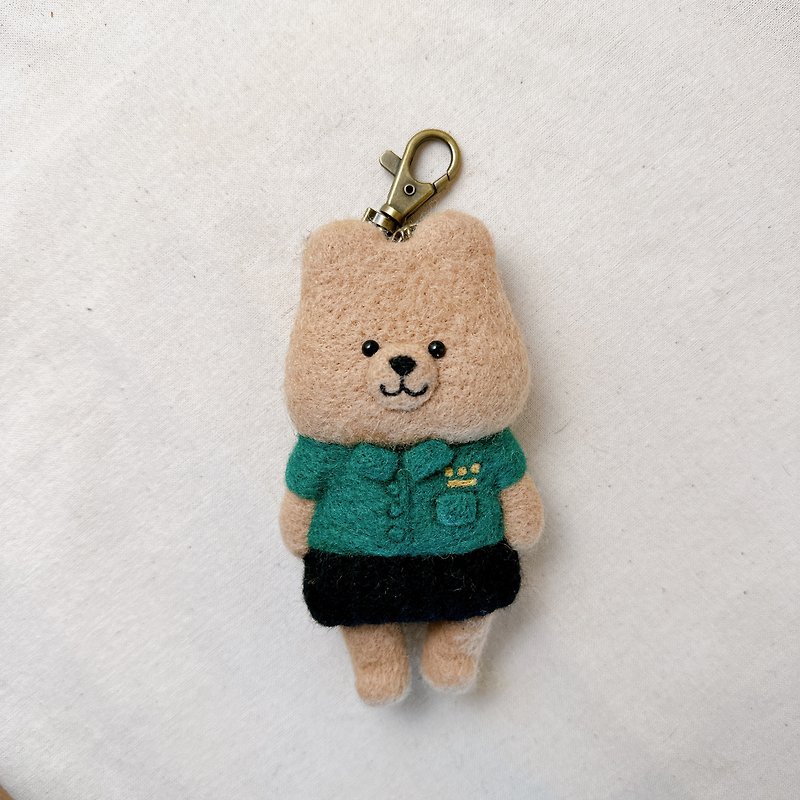 Ringo Bear Uniform Bear Bear Girl Little Green Wool Felt Keychain - Keychains - Wool Green