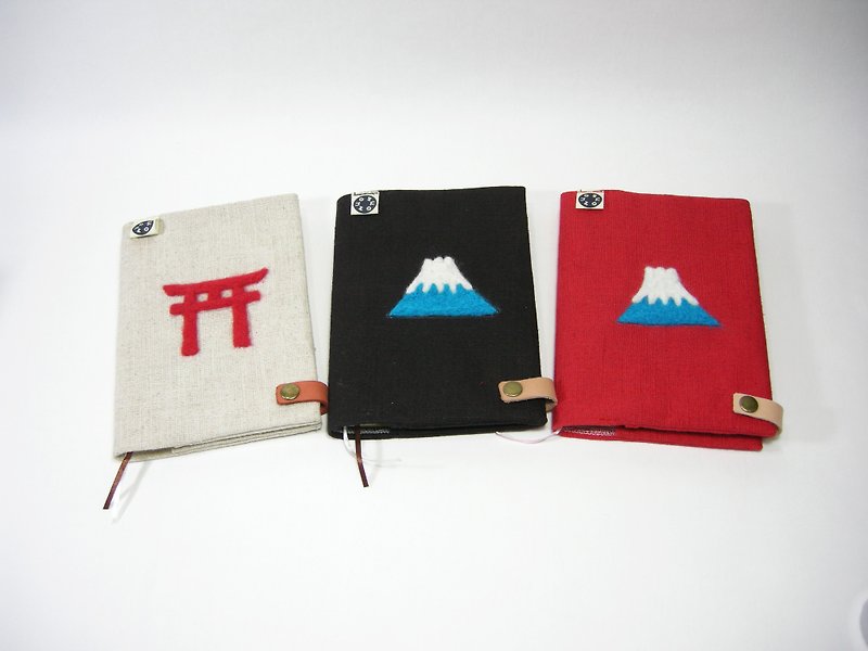 Wool felt notebook (cotton linen) __作作zuo zuo handmade wool felt notebook gift - สมุดบันทึก/สมุดปฏิทิน - ผ้าฝ้าย/ผ้าลินิน สีดำ
