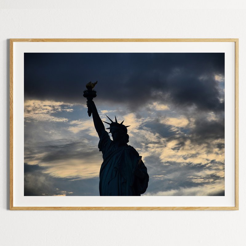 Statue of Liberty Wall Art, New York City Statue Poster, New York Statue Photo - Posters - Paper 