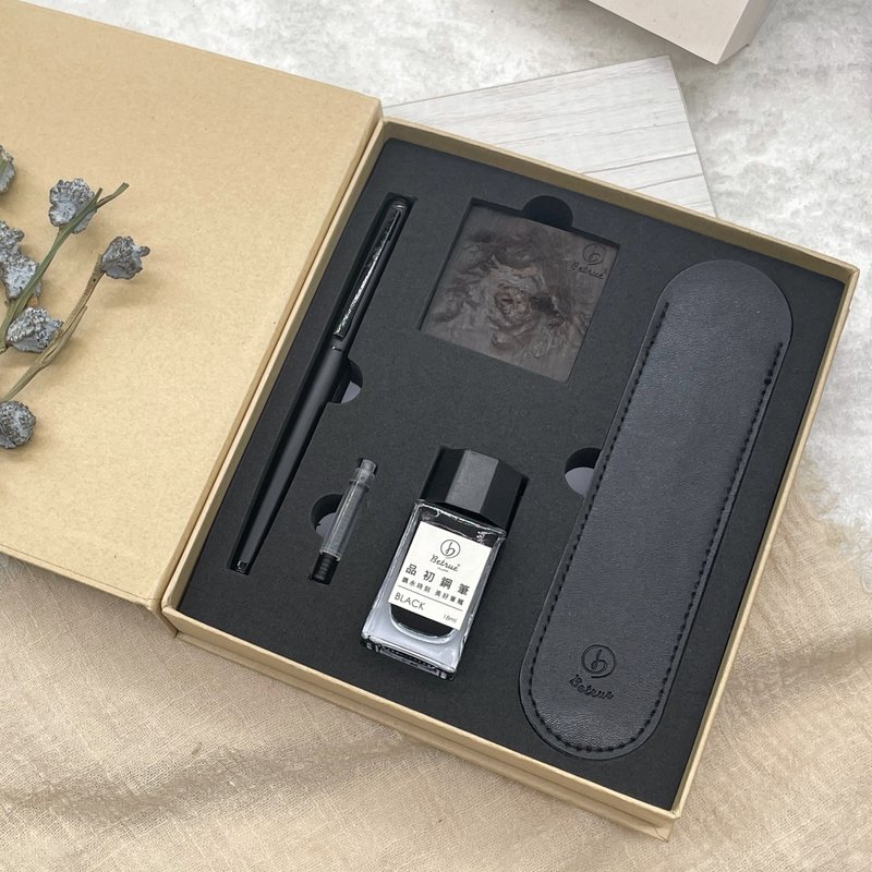 【客製化禮物】贈刻字_品初豪華紀念版_七週年鋼筆 送明信片 - 鋼筆 - 銅/黃銅 黑色