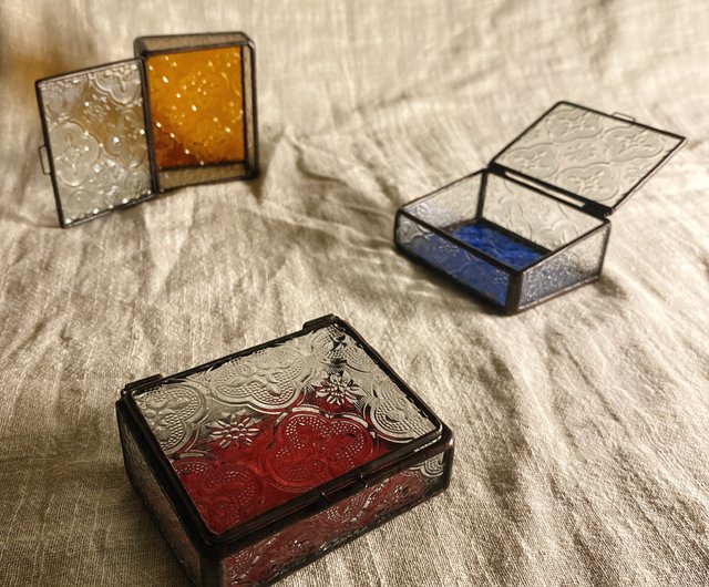 ダイヤモンドアートクラブ Stained Glass Flower Garden ダイヤモンド