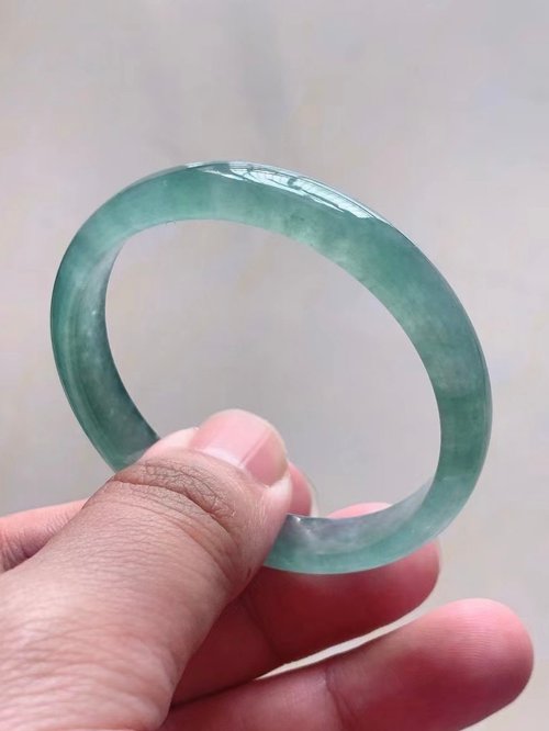 Good Morning Studio 冰種 天然翡翠 緬甸 A玉 玉鐲 • 冰種濃湖綠翡翠福鐲