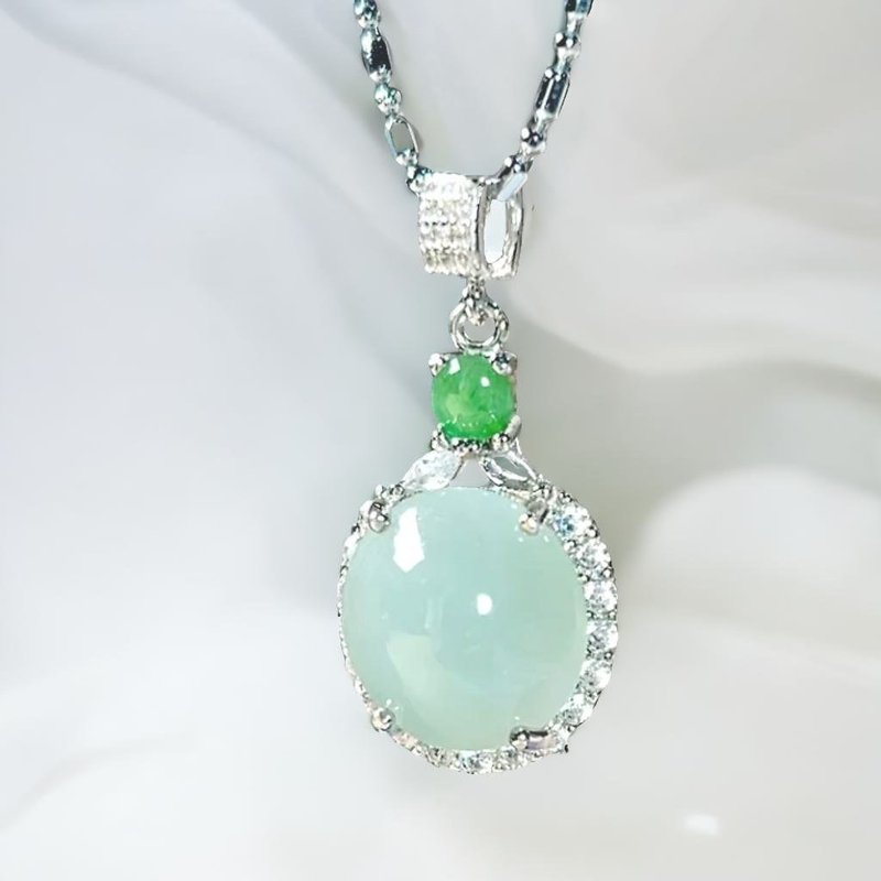 Ice Jade Egg Necklace 925 Sterling Silver Inlaid | Natural Burmese Jade A Grade Jade | Gift - สร้อยคอ - หยก สีเขียว