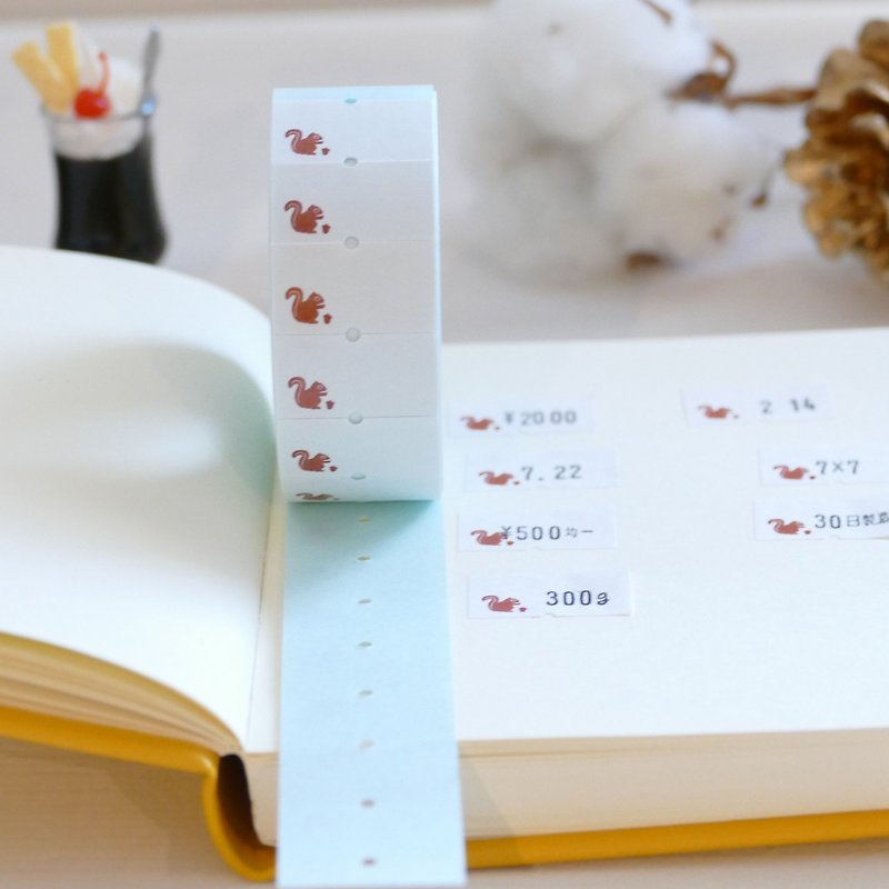 hand labeler seal squirrel - Stickers - Paper Brown