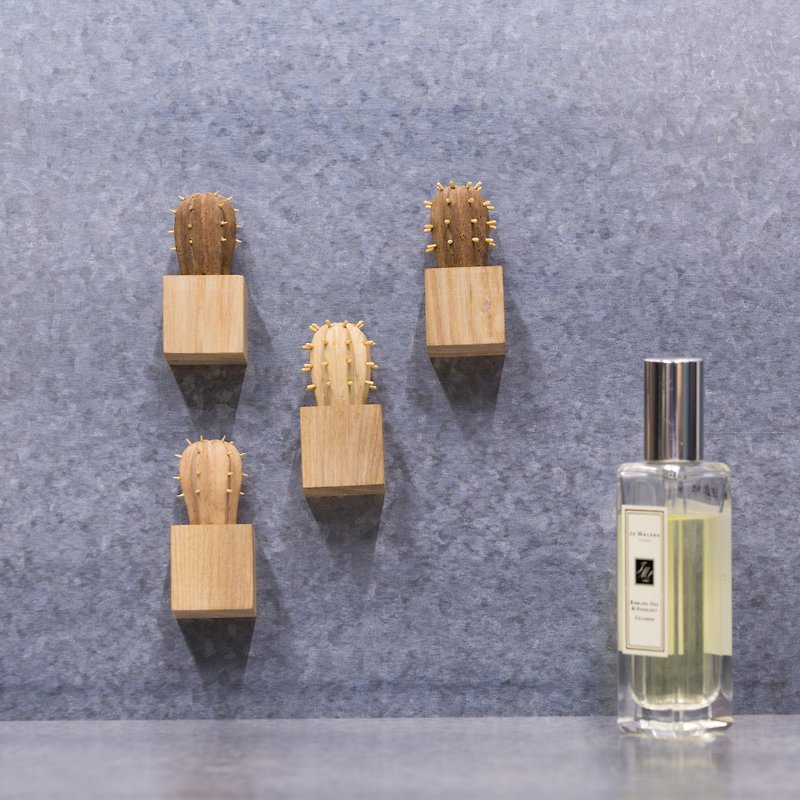 Woodcarving Diffuser Magnet-Cactus Shape C - Fragrances - Wood Khaki