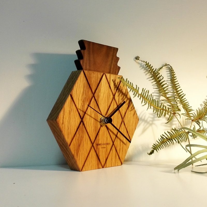 Wangwanglai pineapple-shaped log hand-made clock high-quality silent movement - Clocks - Wood Khaki