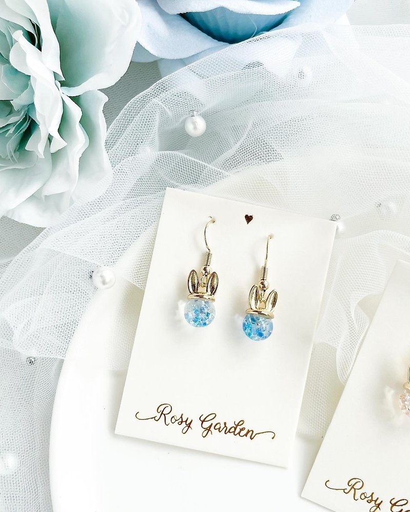 Rosy Garden lovely rabbit with water inside glass ball earrings - ต่างหู - แก้ว สีน้ำเงิน