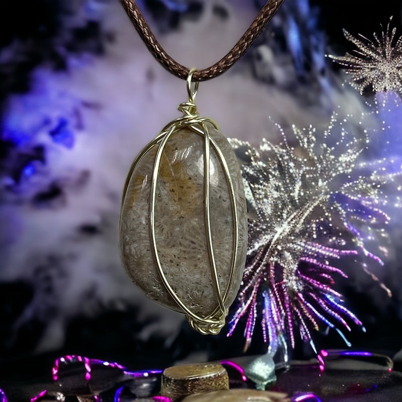 Fireworks Coral Jade Braided Bronze Pendant - Necklaces - Copper & Brass 