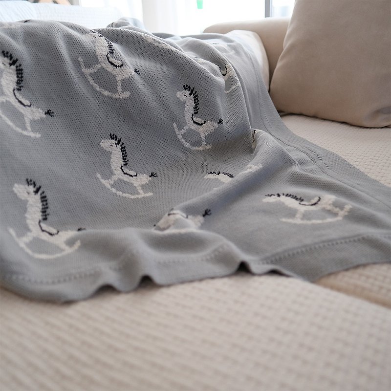 純棉提花木馬針織沙發毯 蓋被 兒童毛毯 - 被/毛毯 - 棉．麻 