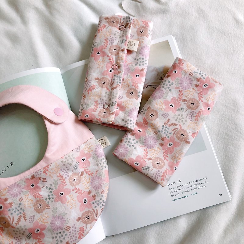 Fenhua Brocade Korean Made Organic Cotton Moon Gift Box Two-piece Handmade Bib + Back Towel Saliva Towel - Baby Gift Sets - Cotton & Hemp 