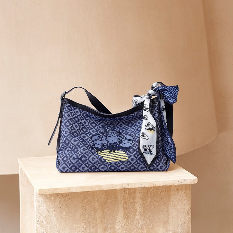 【Free Gift Event】Minions Jacquard with Leather Shoulder Bag - Messenger Bags & Sling Bags - Thread Blue