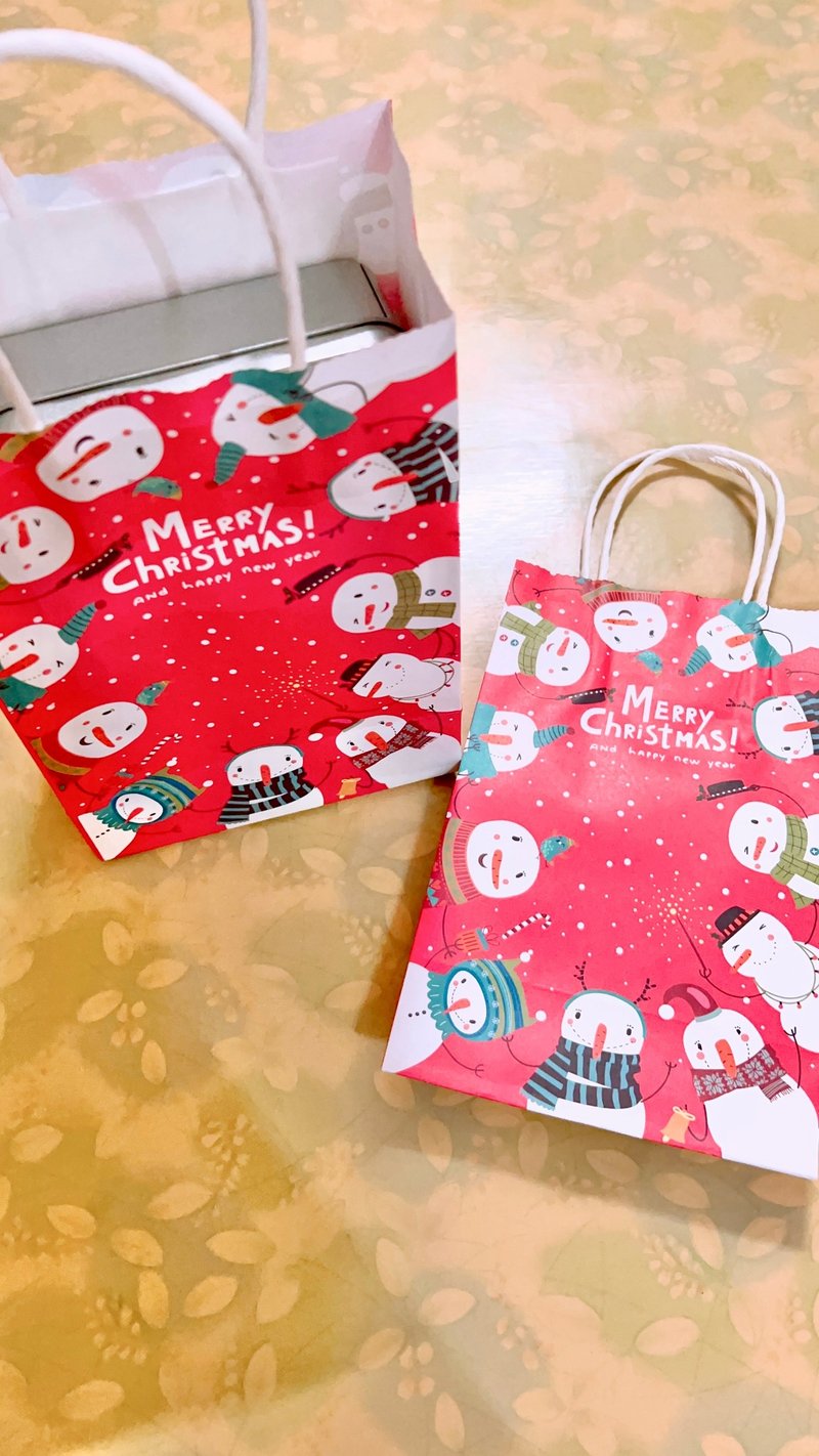 Additional purchase of packaging bag comes with a handwritten Christmas snowman - Storage & Gift Boxes - Paper Red