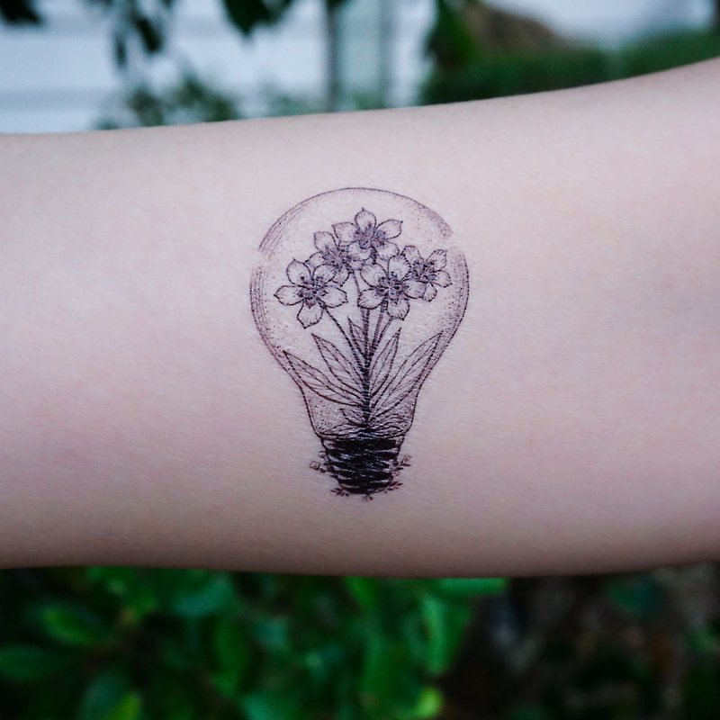 Flower Lightbulb Floral Temporary Tattoo Stickers Artistic Realistic Dotwork HK - Temporary Tattoos - Paper Black
