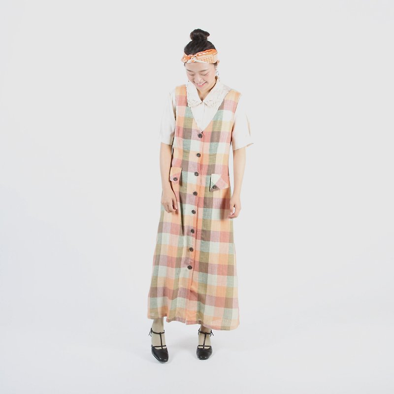 [Egg plant vintage] fruit plaid printed vintage vest skirt - ชุดเดรส - เส้นใยสังเคราะห์ หลากหลายสี
