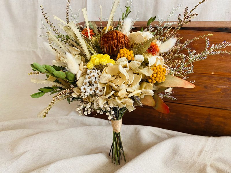 Masako 秋日自然風格 乾燥花束 胸花2 客訂 for Yen Lee - 乾燥花/永生花 - 植物．花 卡其色