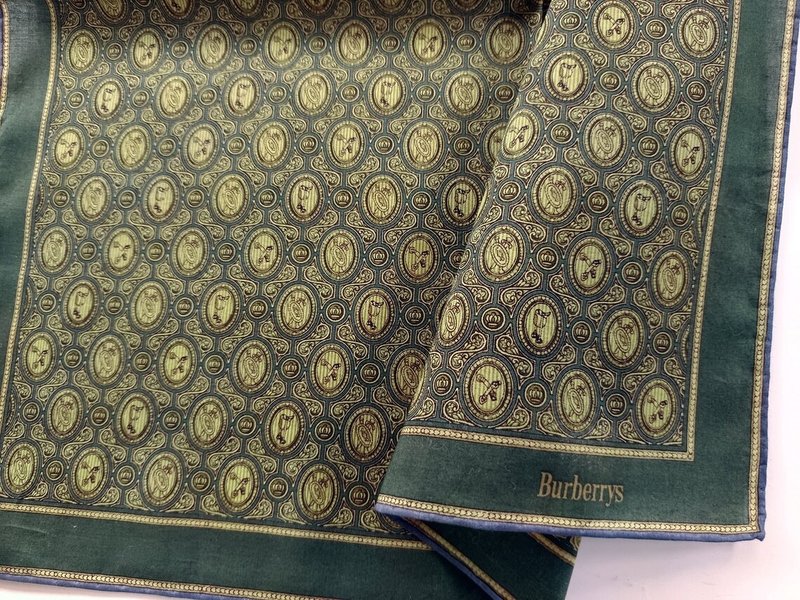 Burberrys Vintage Handkerchief Geometric Instrument Pattern 18.5 x 18.5 inches - 手帕 - 棉．麻 綠色