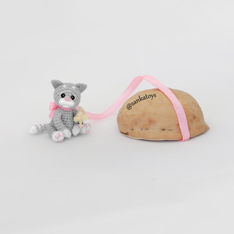 Crochet pattern Micro Cat, PDF Digital Download, DIY mini amigurumi tutorial - 手工藝教學/工具書 - 其他材質 