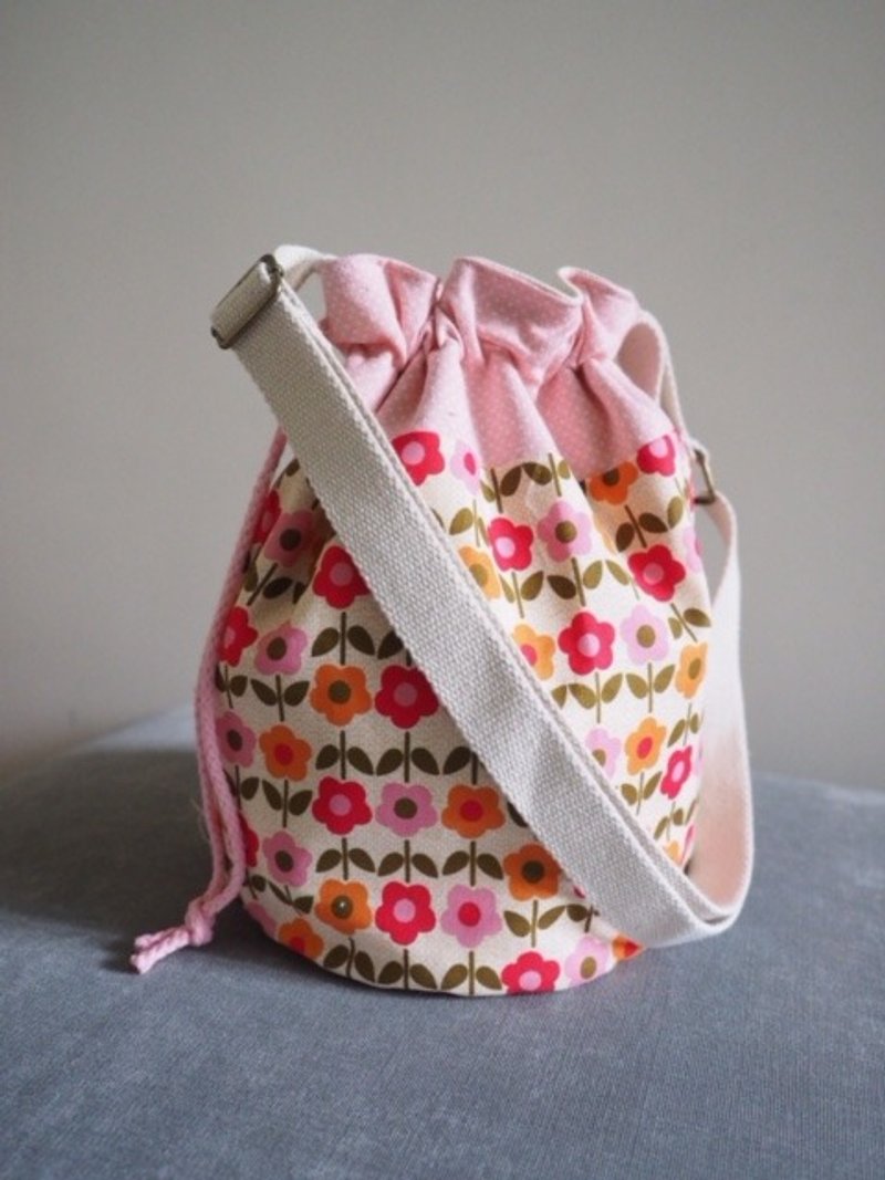 Cute floral pattern handmade canvas tote bag with adjustable strap - Other - Cotton & Hemp Pink