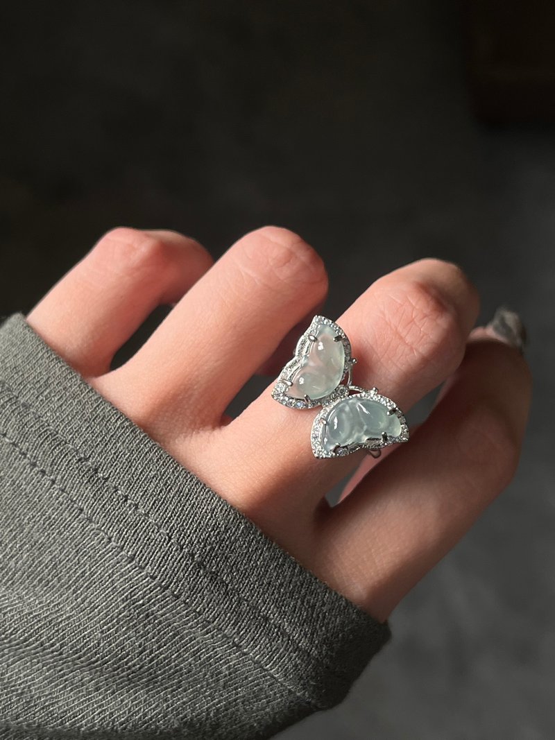 Blessed Butterfly. Jade Ring Iced Jade Ring Butterfly Ring - แหวนทั่วไป - เครื่องเพชรพลอย สีเหลือง