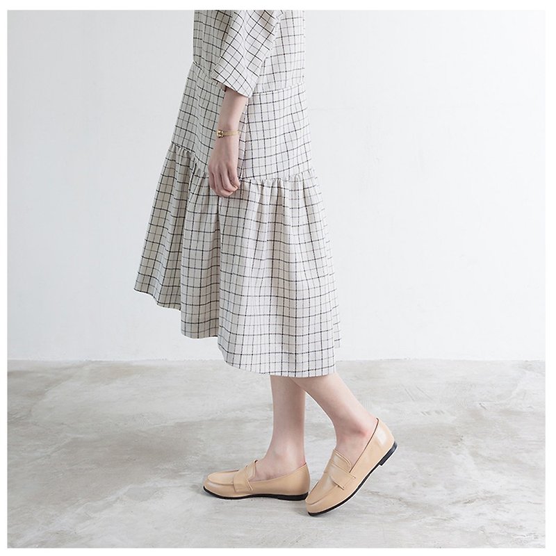 PRE-ORDER – SPUR  Charming daily loafer MS9005 BEIGE - รองเท้าอ็อกฟอร์ดผู้หญิง - หนังเทียม 