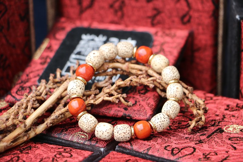 星月菩提子 10x10mm 火焰紋南紅瑪瑙隔珠 手串 手鍊 客製化設計 - 手鍊/手環 - 植物．花 