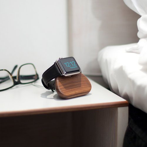 瑞典 BOSIGN Stockholm 家居用品 Apple Watch 原木充電基座