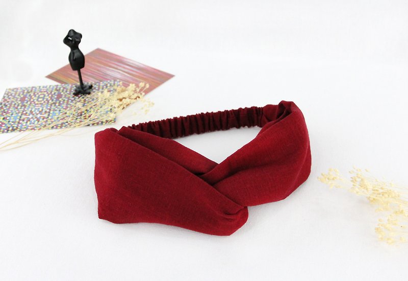 Handmade elastic hair band cross section ramie soft skin [wine red] bamboo bag - Hair Accessories - Cotton & Hemp Red