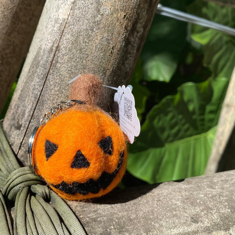 Wool Felt Keychain Halloween Pumpkin - ที่ห้อยกุญแจ - ขนแกะ สีส้ม